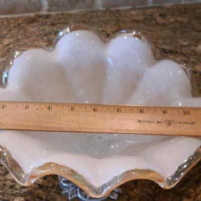 K14: Large Glass Bowl Decoration