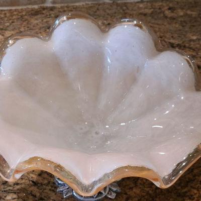 K14: Large Glass Bowl Decoration