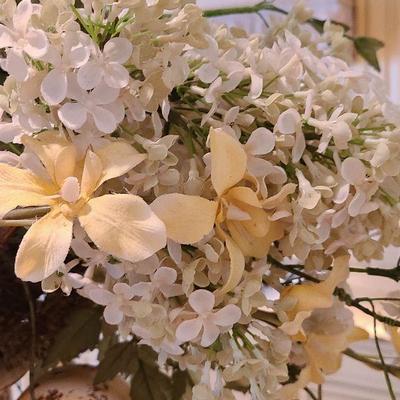 K17: Huge Custom Floral Arrangement