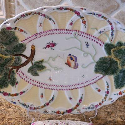 K22: Vintage Chelsea House Butterfly Plates