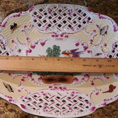 K22: Vintage Chelsea House Butterfly Plates