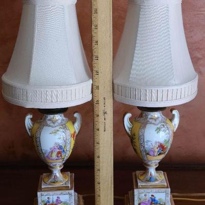 K23: Antique Porcelain/Wood Painted Lamps