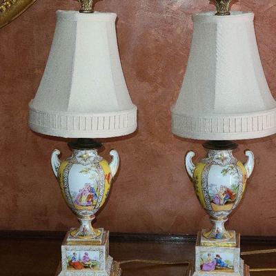K23: Antique Porcelain/Wood Painted Lamps