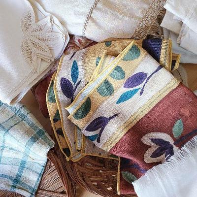 K31: Linen Napkins and More