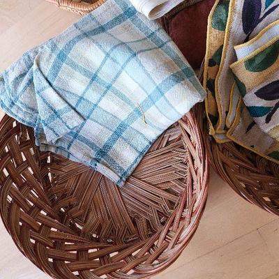 K31: Linen Napkins and More