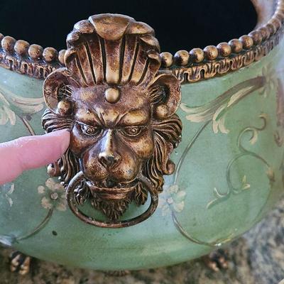 K33: Decorative Home Decor