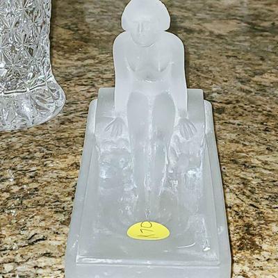 K70: Art Nouveau Glassware and More!