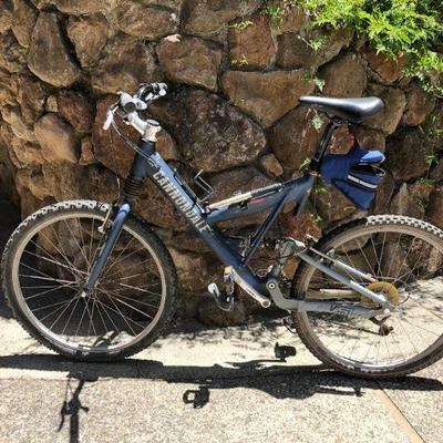 Rare Cannondale Super V 500 Bike with Original Owners Manual and Receipts