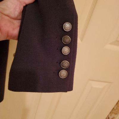 MB-204: Women's Outwear