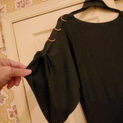 MB-205:  Designer Tops