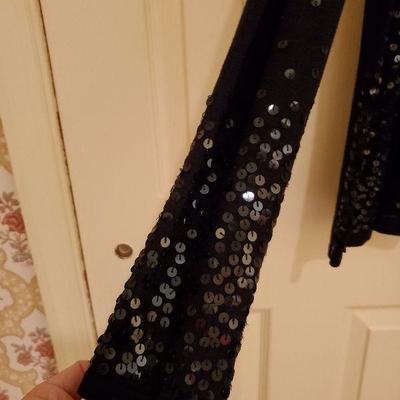 MB-205:  Designer Tops