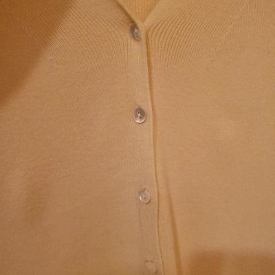 MB-208: beautiful sweaters