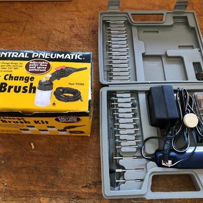 Lot of Quick Change Air Brush and Paint Polishing Tool Kits 
