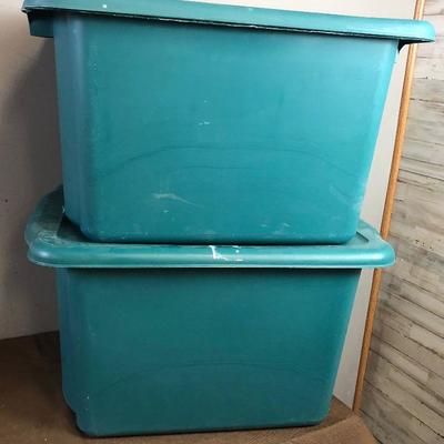#7 (2) 20 Gallon Storage tubs with lid. Green