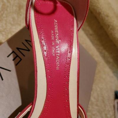 MB-219:Adrienne Vittadini High heels size 8