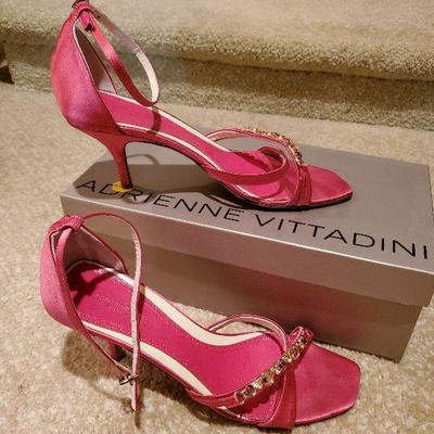 MB-219:Adrienne Vittadini High heels size 8