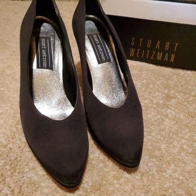 MB-221 size 9 Stuart Weitzman heels