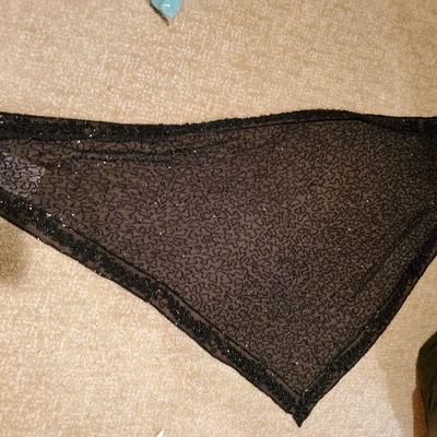 MB-222:scarves and wraps