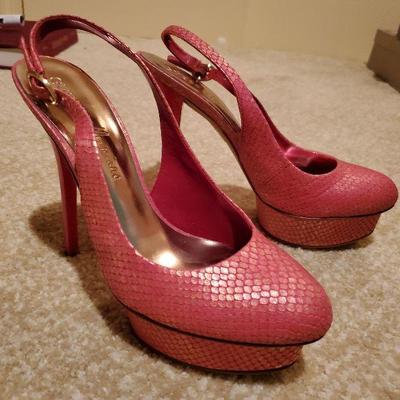 MB-226: 3 pair high heels