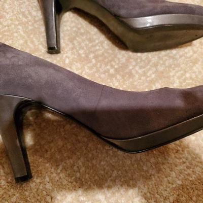 MB-226: 3 pair high heels