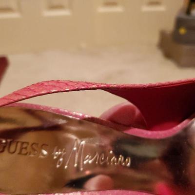 MB-226: 3 pair high heels