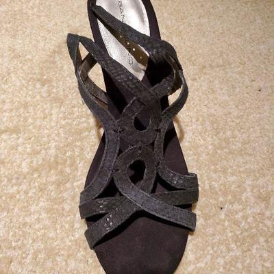 MB-230:two pair high heel sandals