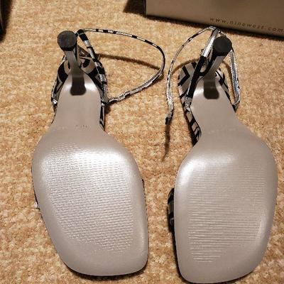 MB-234: Three pair shoes brand new in box