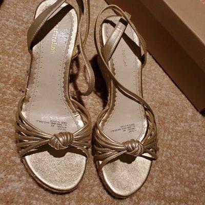 MB-234: Three pair shoes brand new in box