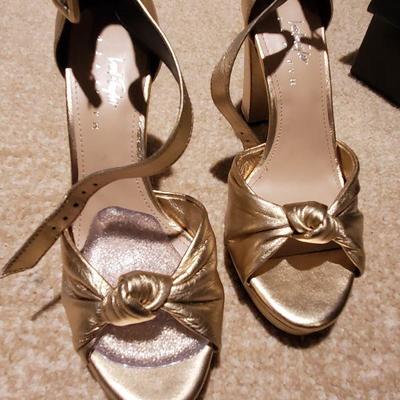 MB-236 3 pair new and like new shoes