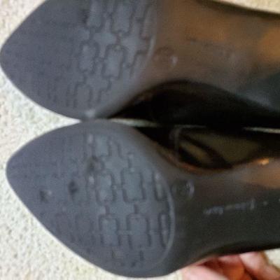 MB-239:two pair ankle boots and two pair shoes size 8 and 8 1/2