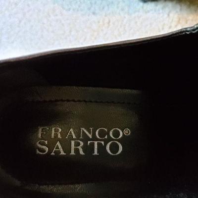 MB-239:two pair ankle boots and two pair shoes size 8 and 8 1/2