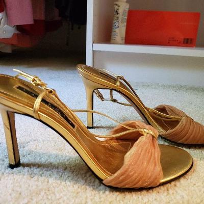 MB-241: 4 pair heeels some new some gently used all size 8