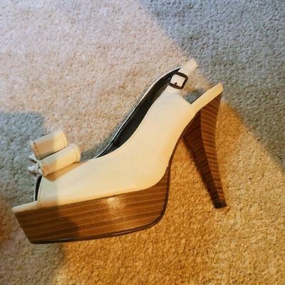 MB-241: 4 pair heeels some new some gently used all size 8