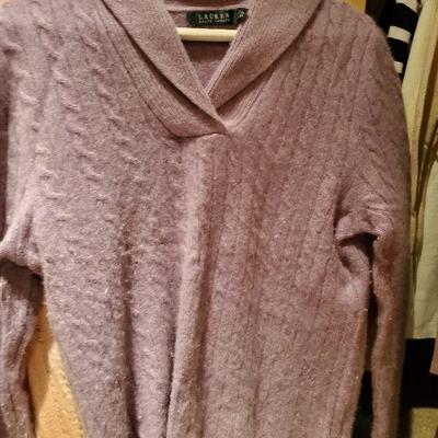 MB-247: Sweater Lot Medium Ralph Lauren and More