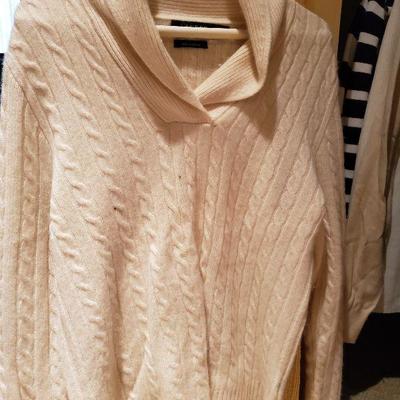 MB-247: Sweater Lot Medium Ralph Lauren and More