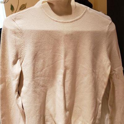 MB-248: Womens Sweater Lot