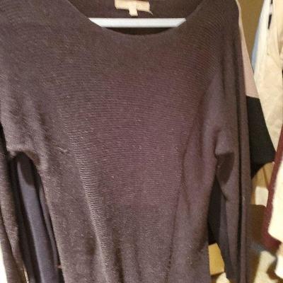 MB-250: sweaters and halter top