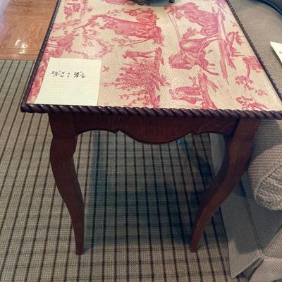Lot L11: Red and Yellow Faux Toile Top Endtable