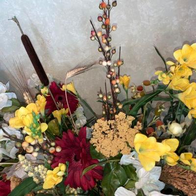 Lot L15: Huge Custom Floral Arrangement