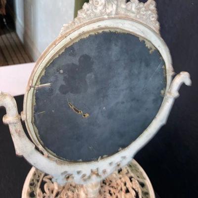 Lot 25: Brass Vintage Dresser Mirror very ornate!