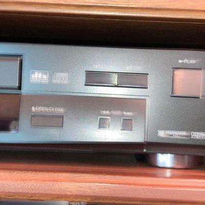 Lot L35: Toshiba DVD Player 