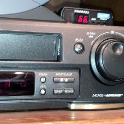 Lot L36: JVC VHS Player
