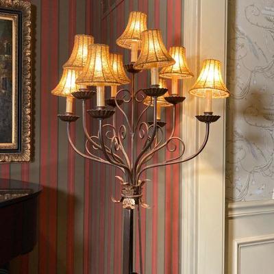 L41: 9 armed Candelabra Lamp 