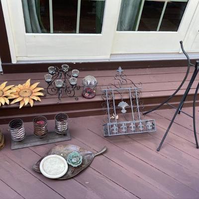 Lot Outside2: Mixed Outdoor Decor