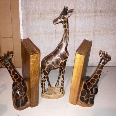 Lot B42: Giraffe Bookends and Figurine