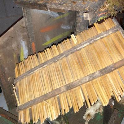 Lot B50: Nativity Scene with all the figurines