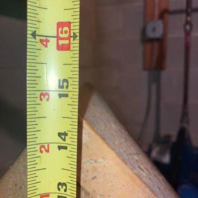 Lot 51: Nativity Scene w/ figurines.