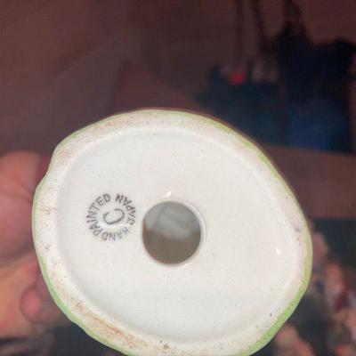 Lot 51: Nativity Scene w/ figurines.