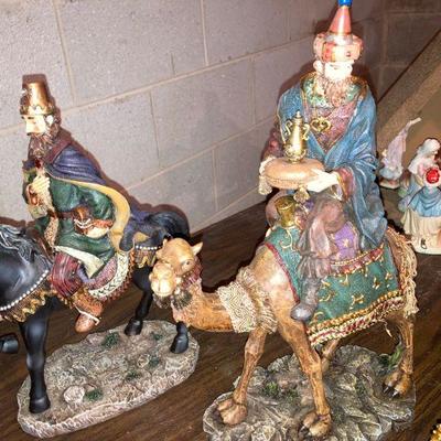 Lot 52: Wisemen