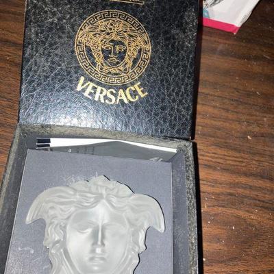 Lot B55: Medusa Rosenthal Versace Crystal Glass Paperweight in Orig. Box.